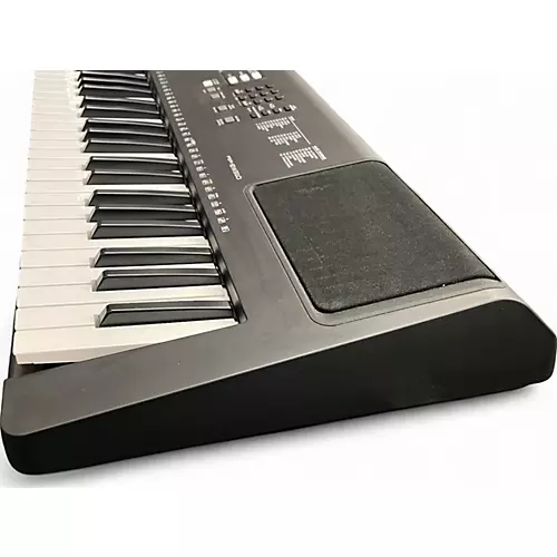 Used Yamaha psrew310