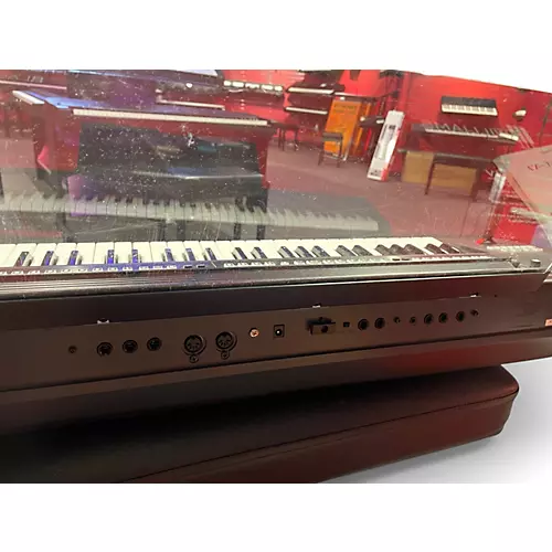 Used Roland E-A7 Arranger Keyboard