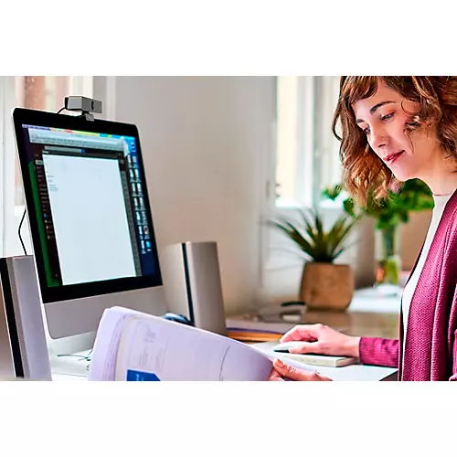 Aluratek 4K Ultra HD USB Webcam w/ 5X Digital Zoom, Dual Stereo Mics