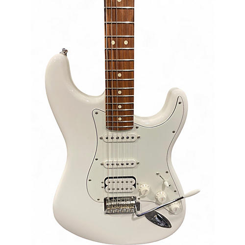 Used Fender Player Stratocaster HSS white Solid Body Electric Guitar white