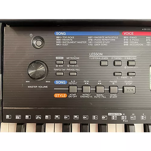 Used Yamaha PSRE263 61 Key Portable Keyboard