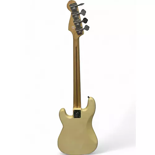 Vintage 1979 Fender 1979 Precision Bass Olympic White Electric Bass Guitar Olympic White