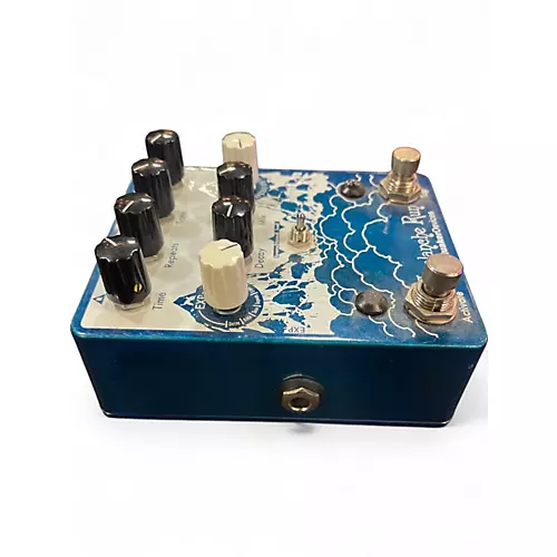Used EarthQuaker Devices Avalanche Run V2 Delay Effect Pedal