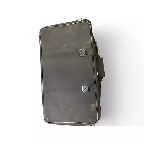 Used Pedaltrain CLASSIC 2 Pedal Board