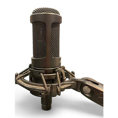Used Audio-Technica AT2035 Condenser Microphone