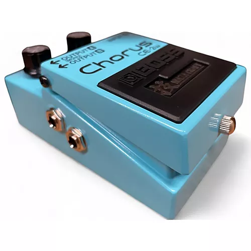 Used BOSS CE2W Waza Craft Chorus Effect Pedal