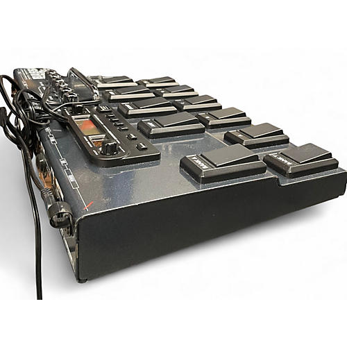 Used Line 6 Bass Pod XT Live Bass Effect Pedal