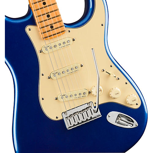 Fender American Ultra Stratocaster Maple Fingerboard Electric Guitar Cobra Blue