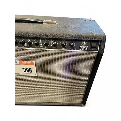 Used Fender Ultimate Chorus Guitar Combo Amp