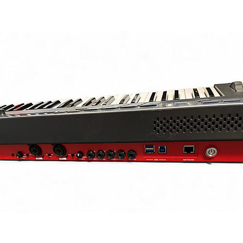 Used Akai Professional MPC Key 61 Keyboard Workstation