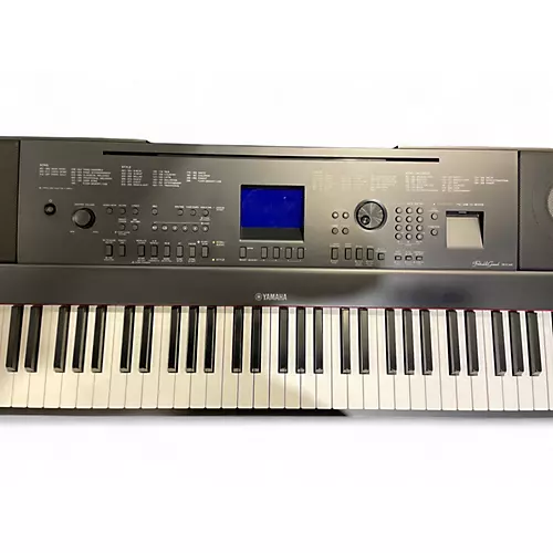 Used Yamaha DGX660 Portable Keyboard