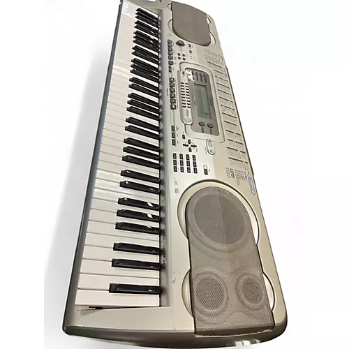 Used Casio WK3200 Portable Keyboard