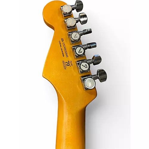 Used Fender American Ultra II Stratocaster HSS Maple Candy Apple Red Metallic Solid Body Electric Guitar Candy Apple Red Metallic