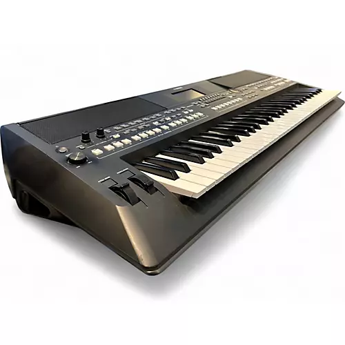 Used Yamaha PSR-SX600 Arranger Keyboard