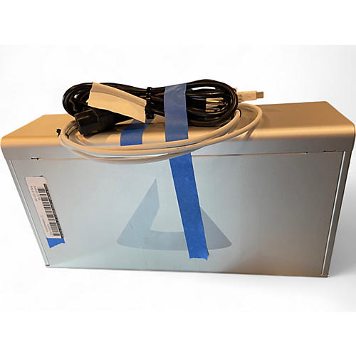 Used MAGMA ExpressBox 3T Audio Interface