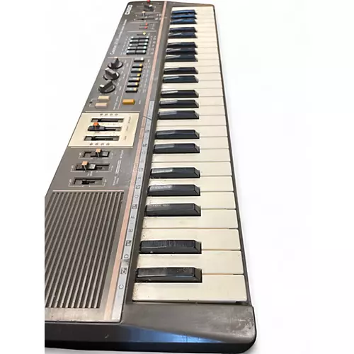 Used 1980s Casio MT-68 Portable Keyboard