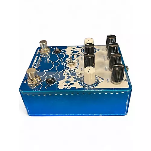 Used EarthQuaker Devices Avalanche Run V2 Delay Effect Pedal
