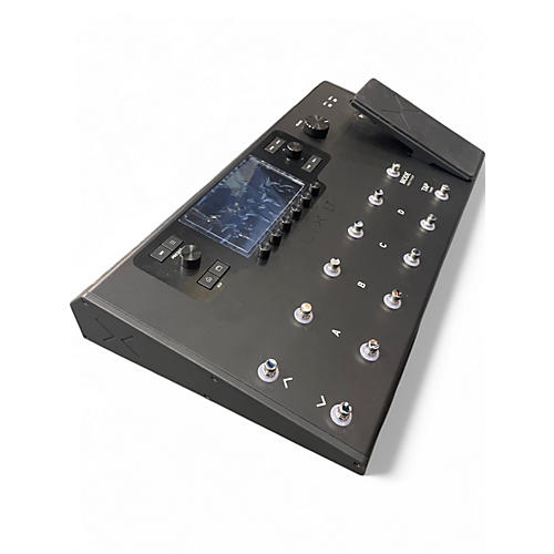 Used Line 6 Helix LT Effect Processor