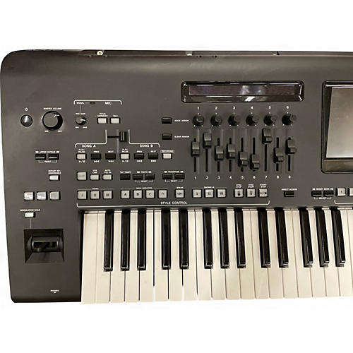 Used Yamaha GENOS 76 Key Keyboard Workstation