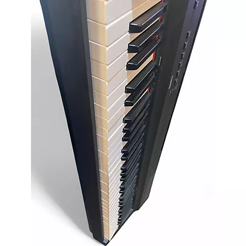 Used Yamaha P125 Digital Piano