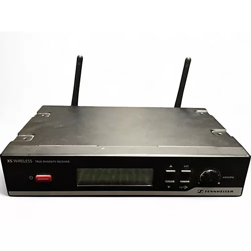 Used Sennheiser XS WIRELESS Handheld Wireless System