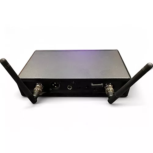 Used Sennheiser XSW2 835 Handheld Wireless System