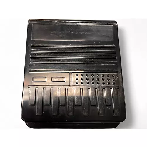 Used Yamaha PSRE373 Portable Keyboard