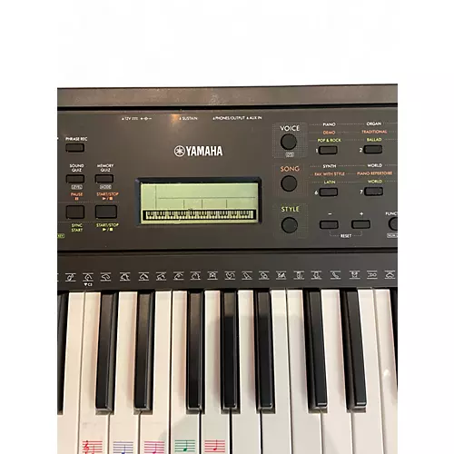 Used Yamaha PSRE283 Portable Keyboard