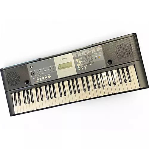 Used Yamaha YPT230 61 Key Portable Keyboard