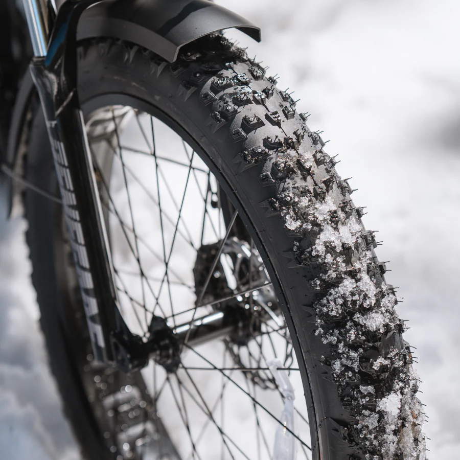 Snowdrift 26 Studded Tires (2)