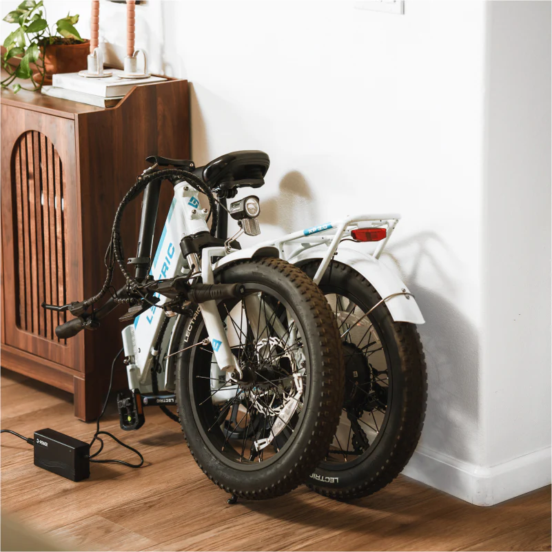 XP Step-Thru 3.0 White Long-Range eBike