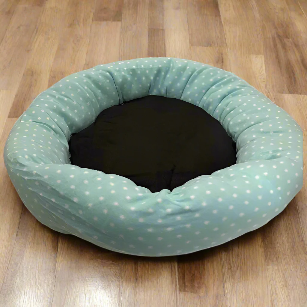 Pet Hub Jumbo Dots Pet Bed