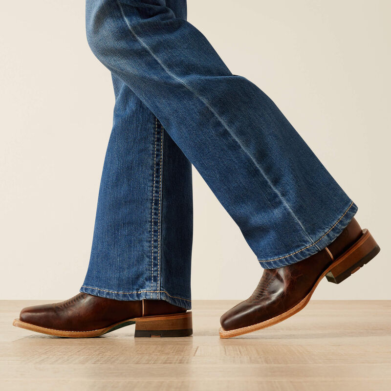 Lilla Boot Cut Jeans