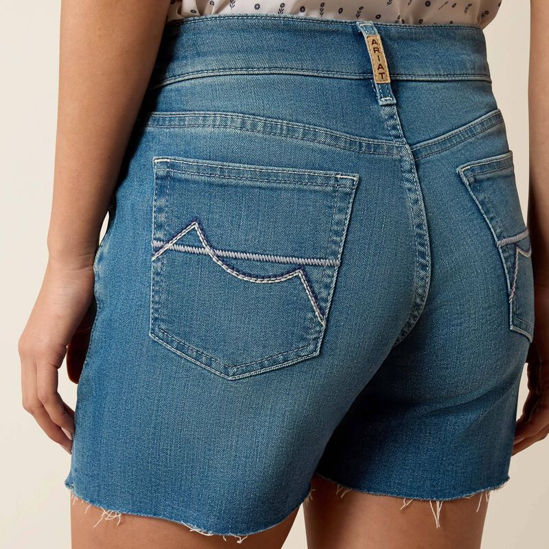 Perfect Rise Maren 5" Short