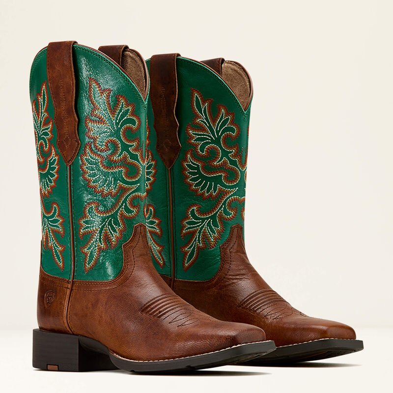 Round Up Wide Square Toe StretchFit Western Boot