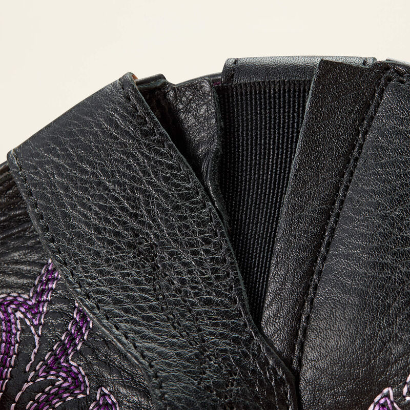 Round Up Wide Square Toe StretchFit Western Boot