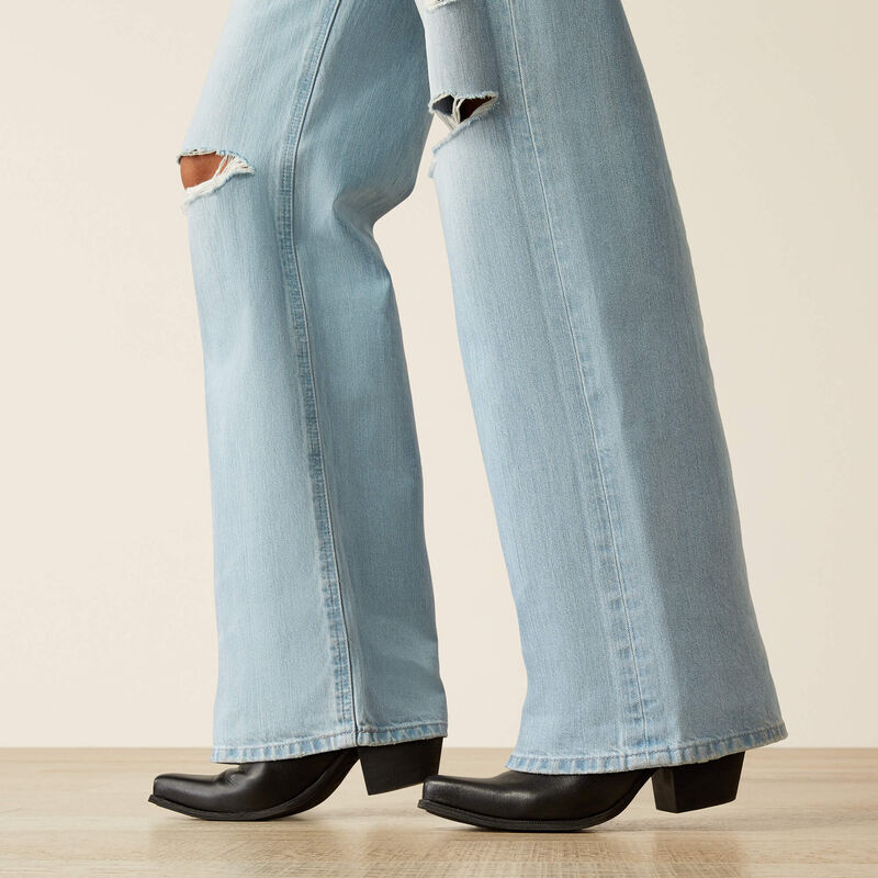 Ultra High Rise Tomboy Wide Leg Jeans