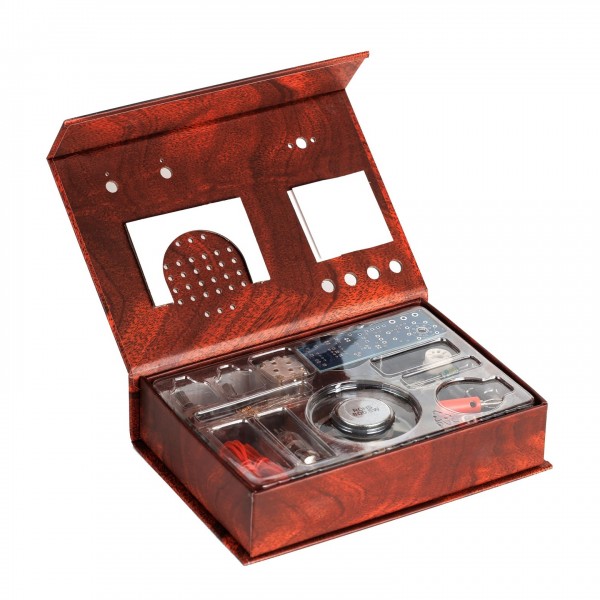 EIGHT Build Your Own Tube Radio