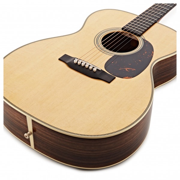 Martin 000-28 (2025)