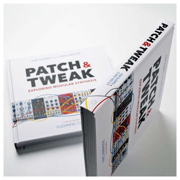 Patch and Tweak, Exploring Modular Synthesis