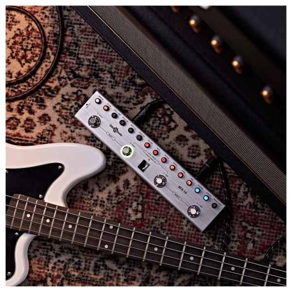 Bass Multi Effects Pedal by Gear4music