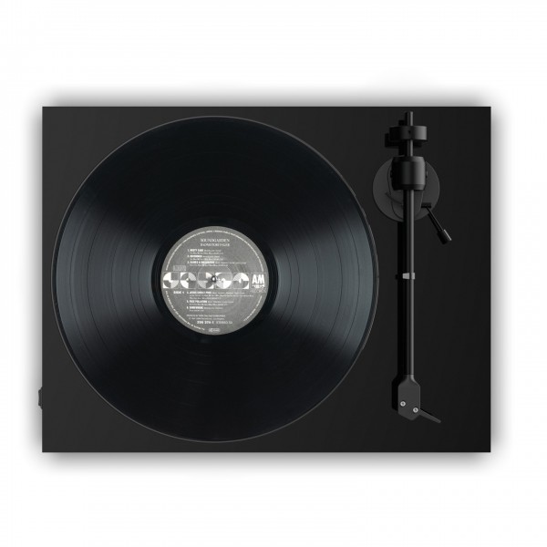 Pro-Ject E1 Turntable, Black
