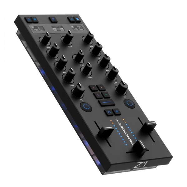 Native Instruments Z1 MK2 With Traktor Modular Bag