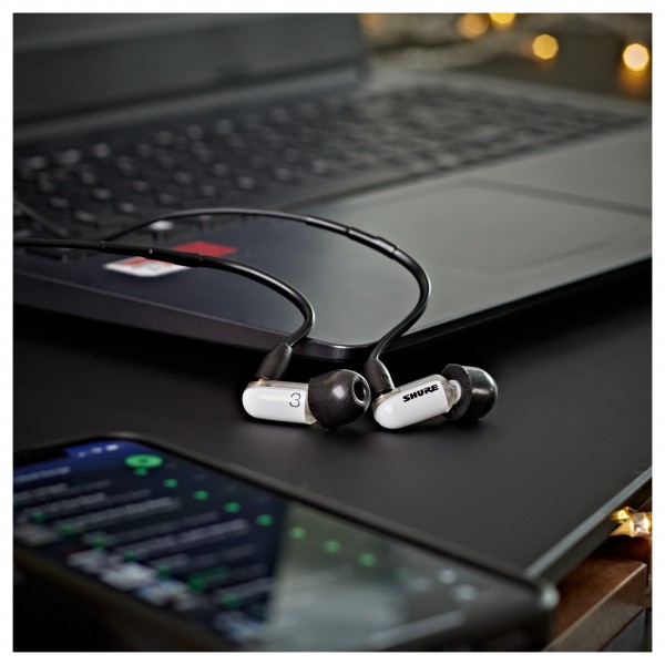 Shure AONIC 3 Sound Isolating Earphones, White