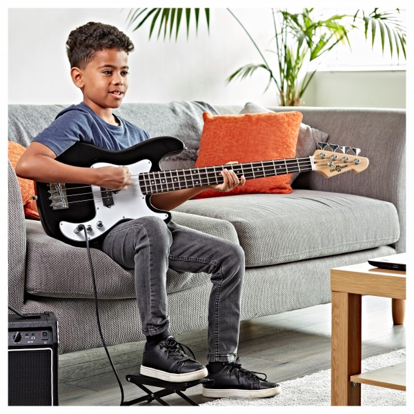 3/4 LA Bass Guitar Black, 15W Bass Amp Pack