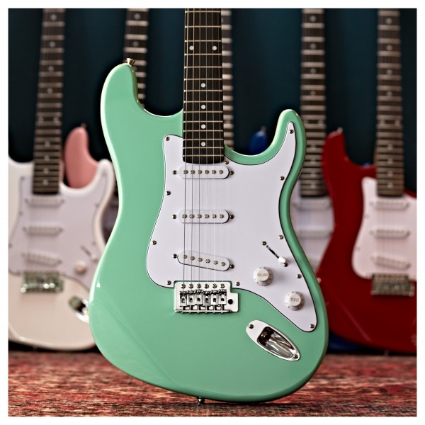 LA Electric Guitar Seafoam Green, 10W Guitar Amp & Accessories
