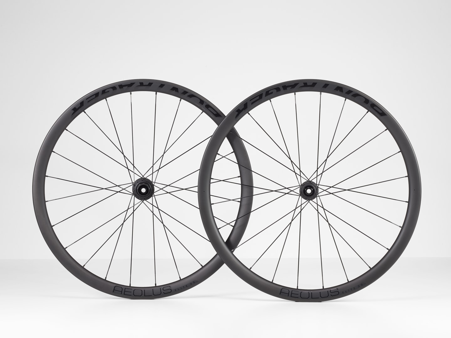Bontrager Aeolus Elite 35 TLR Disc Road Wheel