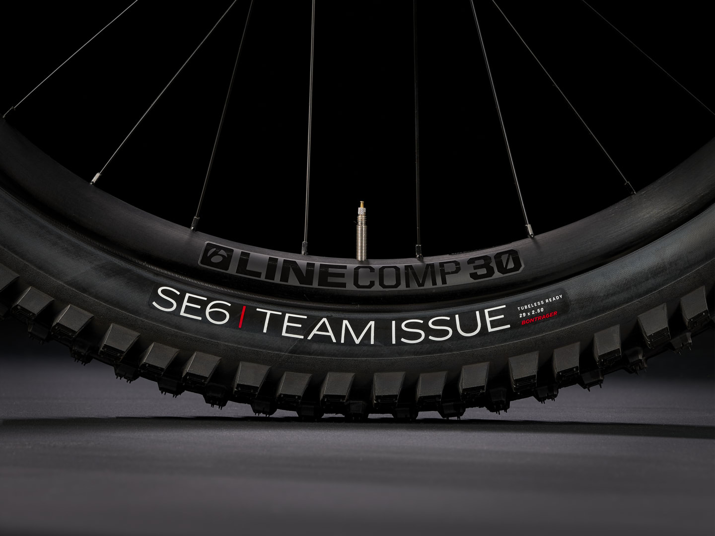 Rail 9.8 XT Gen 4