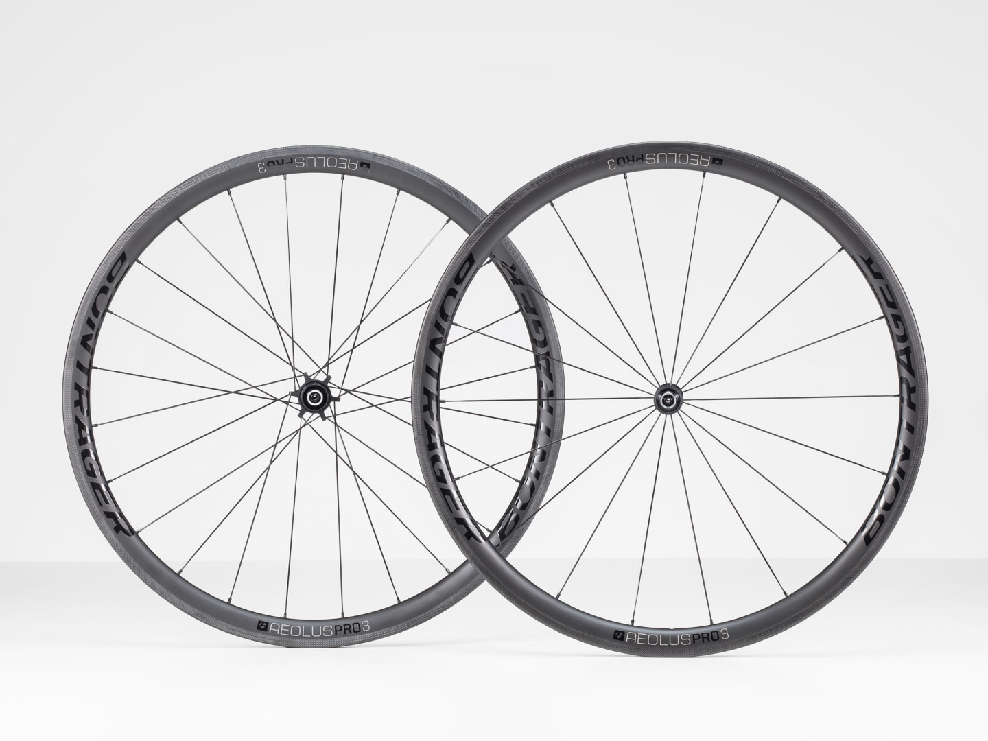 Bontrager Aeolus Pro 3 TLR Road Wheel