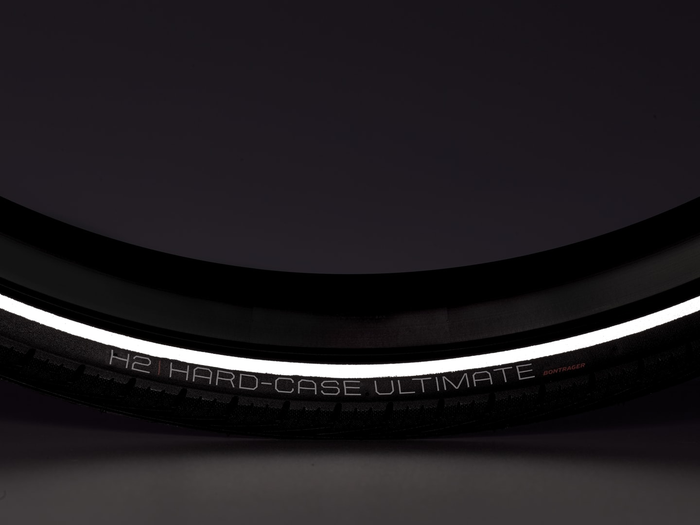 Bontrager H2 Hard-Case Ultimate Reflective Hybrid Tire